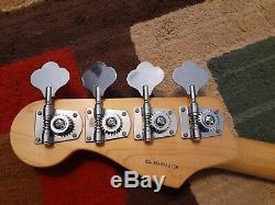 2003 Fender Deluxe Series Jazz Bass Neck & Tuners Stripped Truss Nut