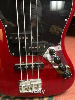 2016 Squire Fender Jaguar Bass Guitar. Candy Apple Red. Active Pickup. Very Nice