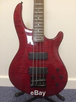 Dean Edge Bass Passive Red with gig bag strap tuner