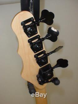 Dean John Entwistle Hybrid USA Bass Guitar w Case RARE COLOR STRAP CABLE TUNER
