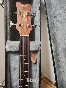 Dean Performer Bass CE NS 4 String With Hard Case