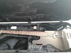 Fender Aerodyne Jazz Bass Black 0254505506