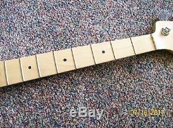 Fender American Special Jazz bass neck + tuners excellent