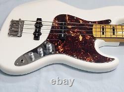 Fender Squier Classic Vibe'70s Jazz Bass Upgraded With Gator Case Mint