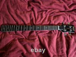 Gretsch G2220 Electromatic Junior Jet Bass II Short Scale Guitar Neck + Tuners