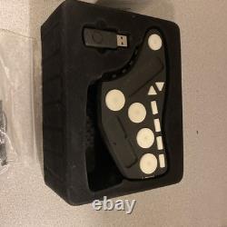 LIVID Guitar Wing Wireless 3D Controller for Guitar or Bass In Box, sticky AS IS