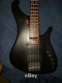 Le Fay D-Tuner Black Bass Guitar Good Condition Professional Quality Instrument