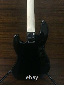 Skwill 3/4 Size 4-String Electric Bass Guitar, Black+Padded Gig Bag. YF-JBMINI/BK