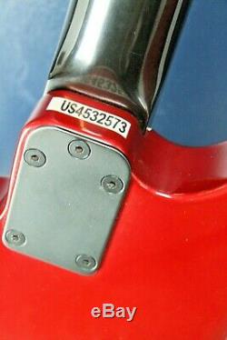 Steinberger Q4 Electric Headless Bass Red with DB Bridge Drop-D Tuner with Case