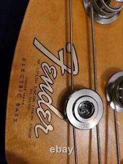 Warmoth Jazz Bass Lefty Guitar with J. Lollar Pick-ups and Schallar Tuner
