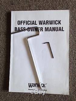 Warwick Streamer LX4 bass with hipshot D-tuner