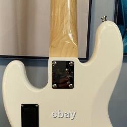 White Electric Guitar 5 Stings SS Active Pickups Chrome Hardware Maple Fretboard