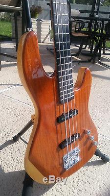 Wolf JB4 Bubinga 4 String Bass Gloss with wilkinson pick-up and Grover Tuners