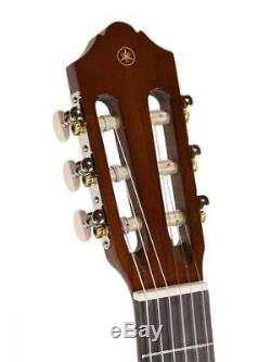 Yamaha C40 Classical Guitar Bundle with Gig Bag, Tuner, Strings, String